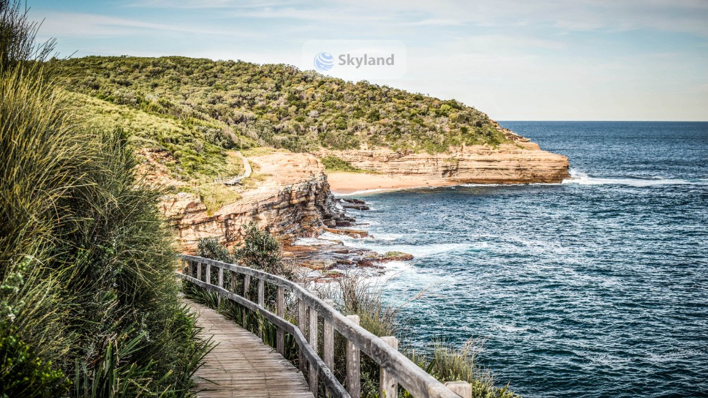 Coastal boardwalk along South Australia cliffs