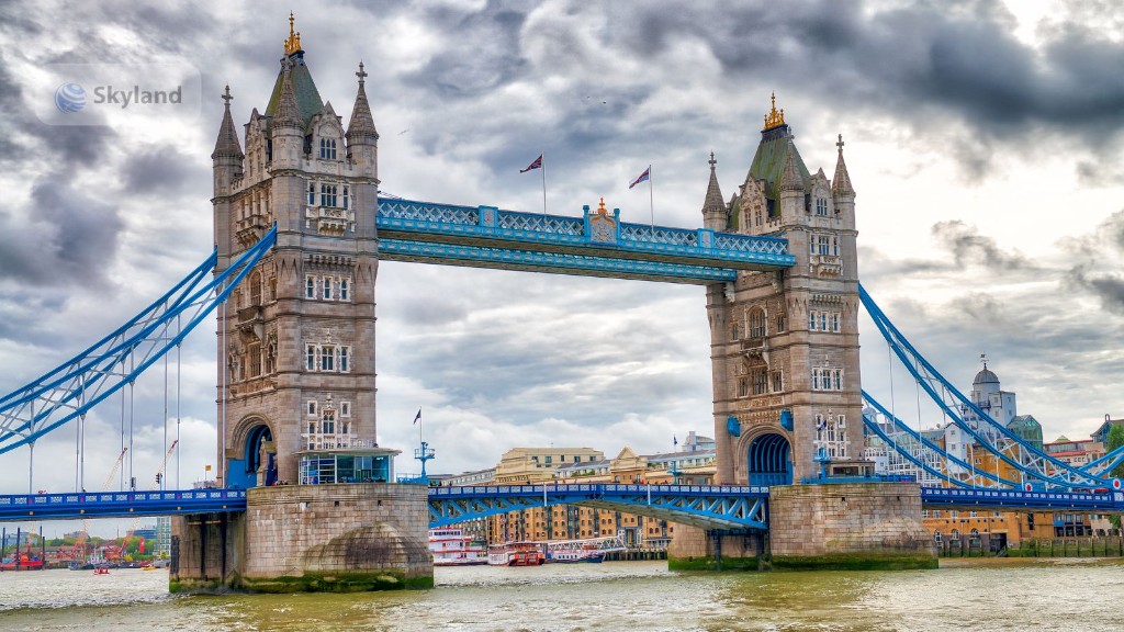Tower Bridge spanning the River Thames in London